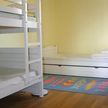 3 Pieces En Front De Avec Balcons, A Cabourg, Proche Centre-ville. - Fr-1-487-275 Apartman